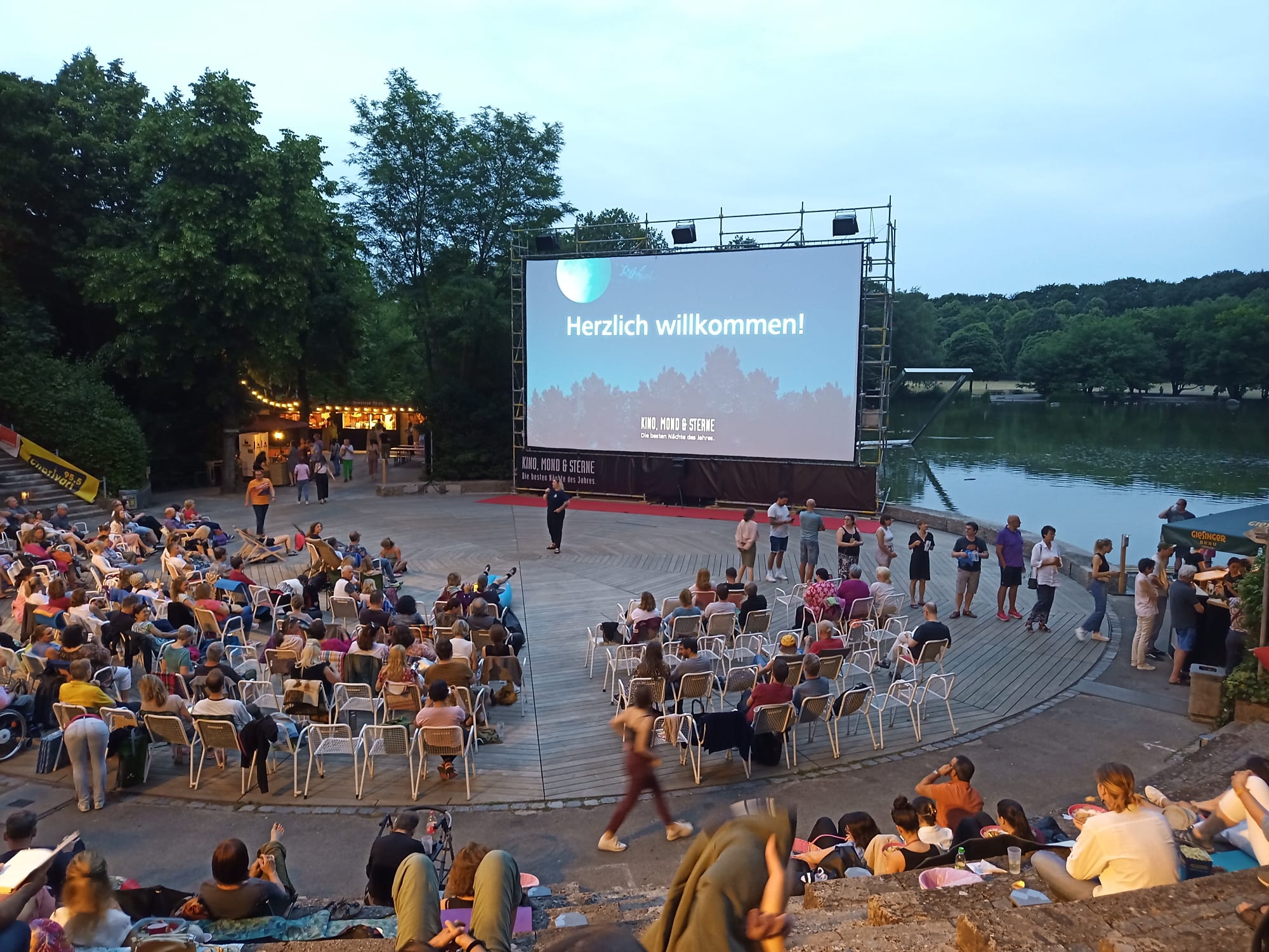 Kino, Mond und Sterne